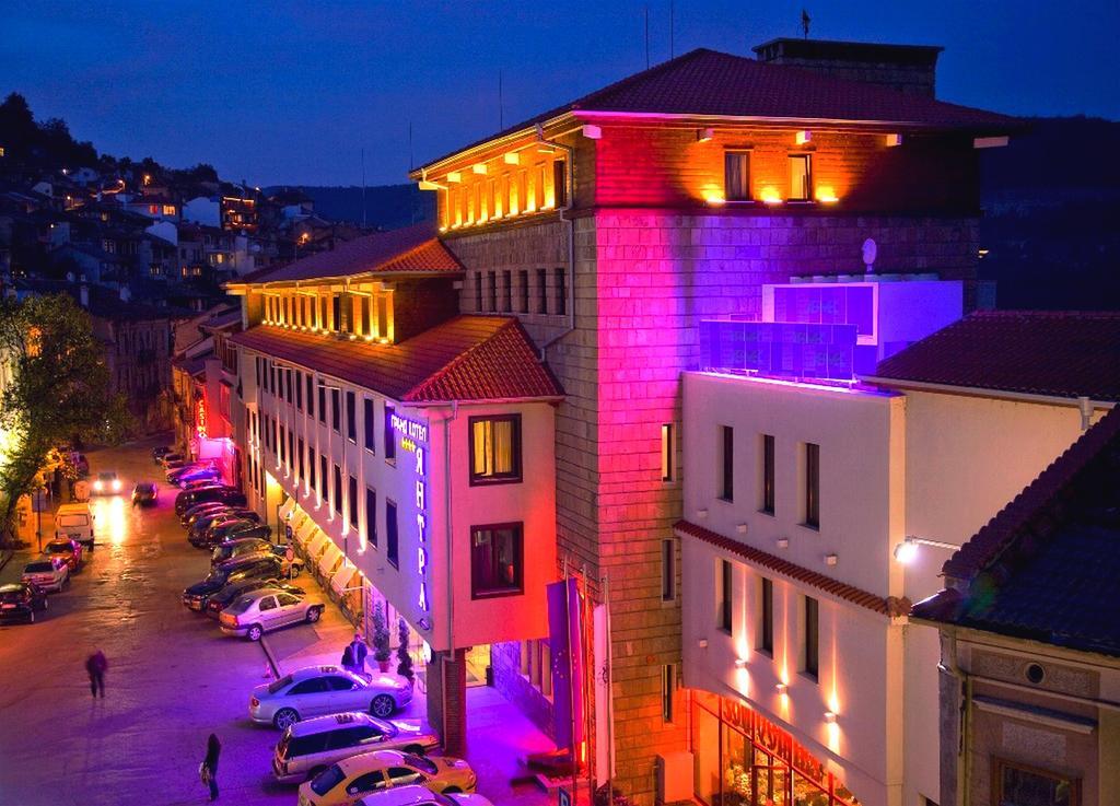 Yantra Grand Hotel Veliko Tarnovo Exterior photo